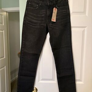 Levi's Men's black wash Slim Jeans